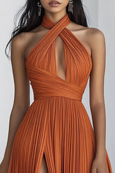 Orangefarbenes langes formelles Kleid in A-Linie mit Falten